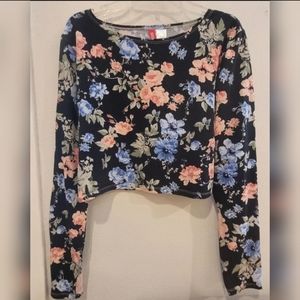 Black Floral Long Sleeve Crop Top
